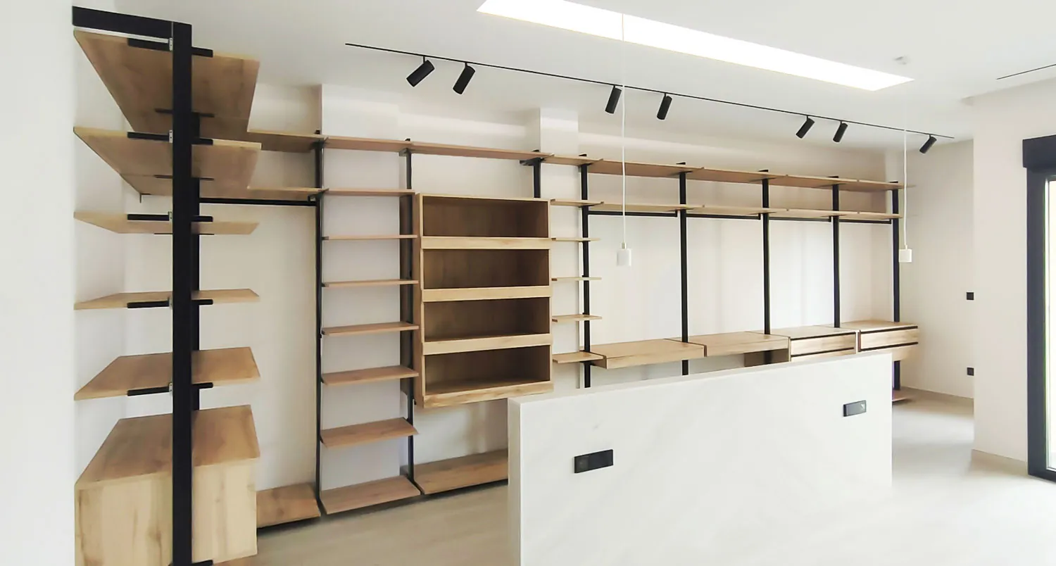 Vestidor con perfilería negra